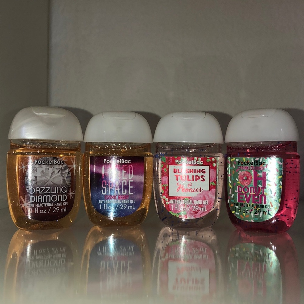 Bath and Body Works hand